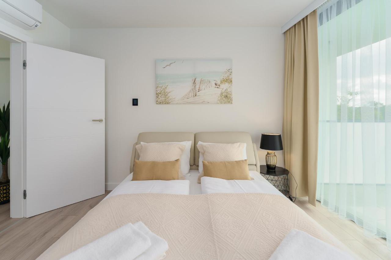 Sea Waves Apartament Resort & Spa 428B By Noclegi Renters Miedzyzdroje Exterior photo
